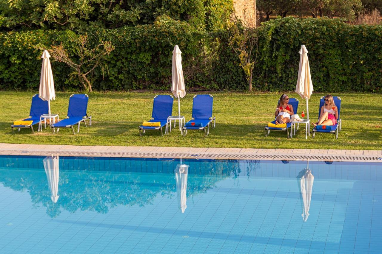 Alonia Hotel Apartments Kolymbari Exterior foto
